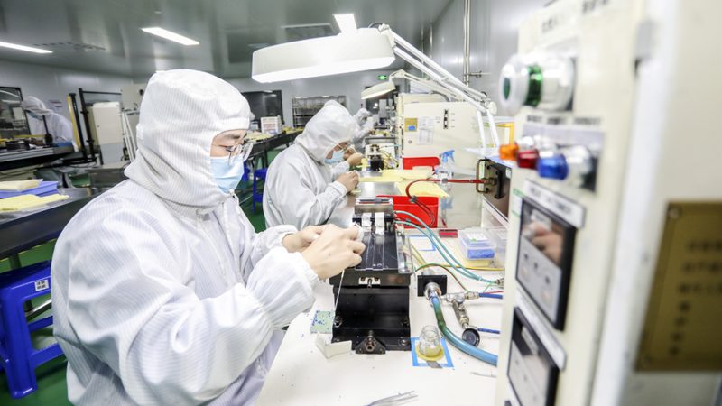 广州医疗器械经营许可证代办的费用主要包括以下几部分：